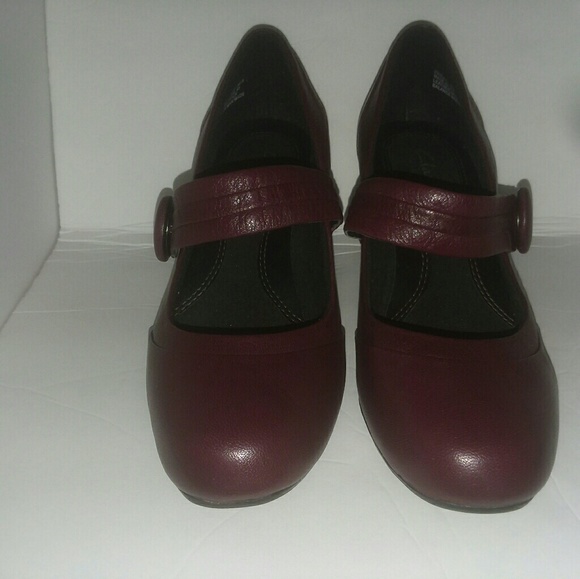 Clarks Bendables Mary Jane Heels - Picture 3 of 8